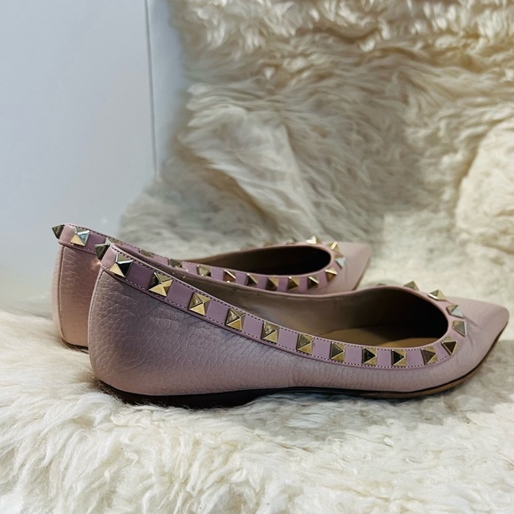 Valentino Grainy Beige Rockstud Flats - Picture 8 of 13